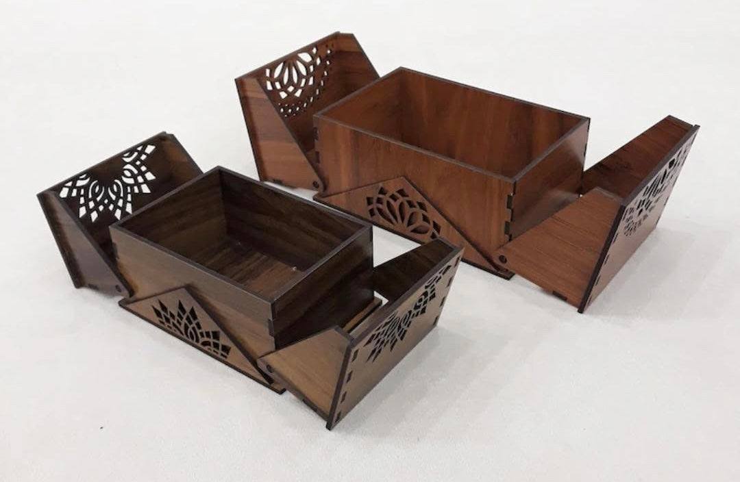 Elegantní gravírovaná truhlička na šperky