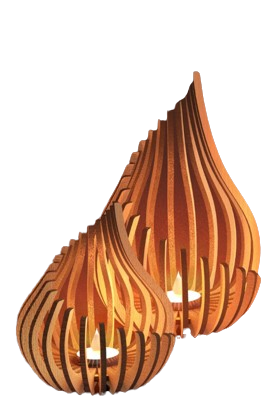 Dřevěný svícen „Kapka“ – designová dekorace s gravírováním